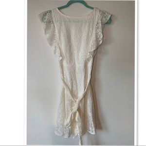 Main Strip ivory lace short ruffle dress with belt